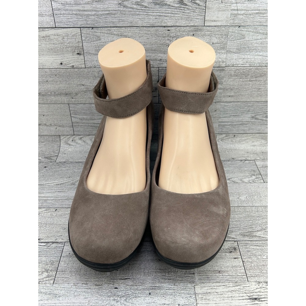 Clarks Artisan Women Size 8.5W Taupe Suede Ankle Strap‎ Wedge Pumps 261301315060